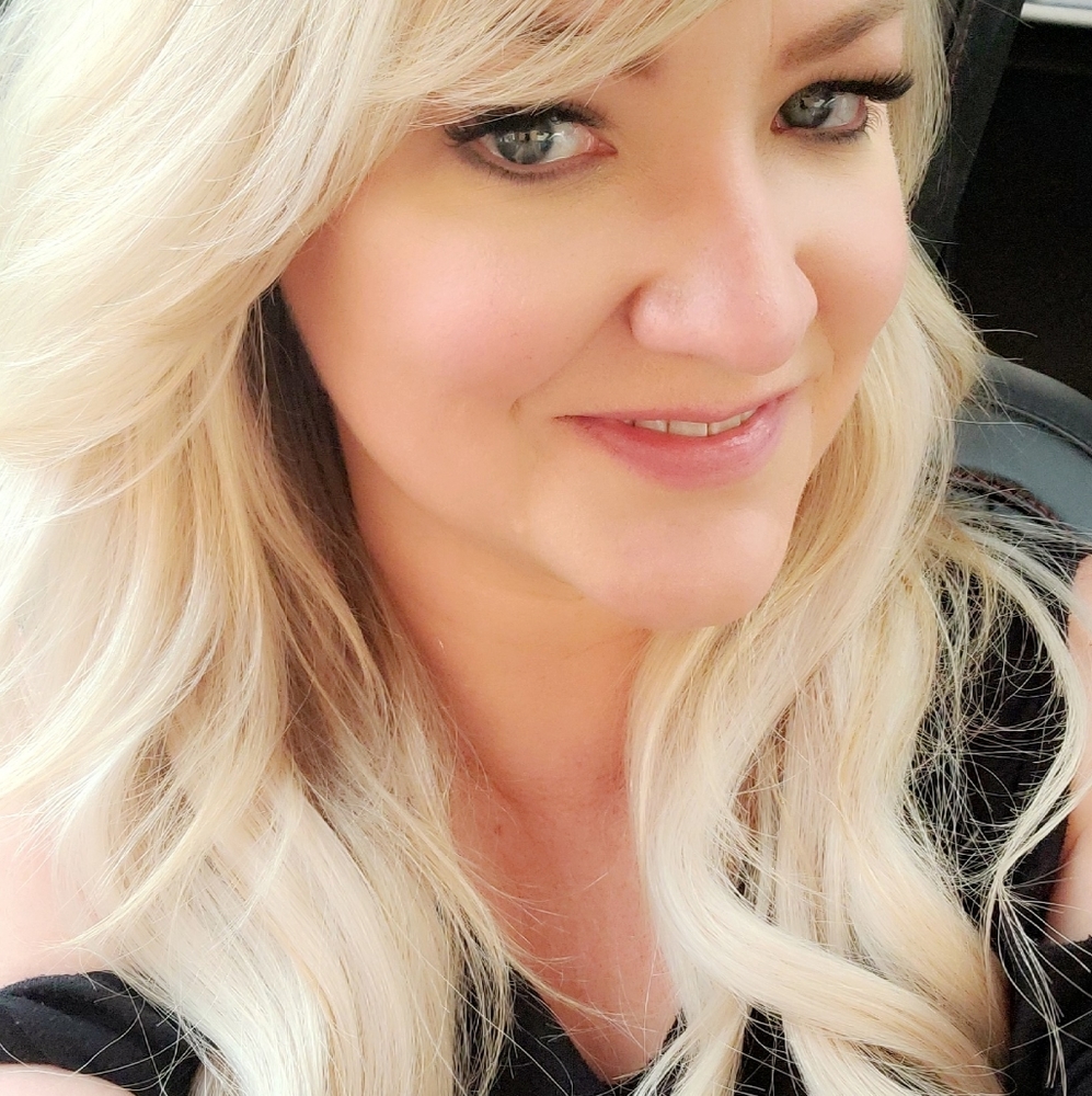 Meet your Posher, Annie